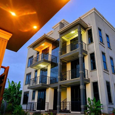 Hilltop Apartments Bwebajja Extérieur photo