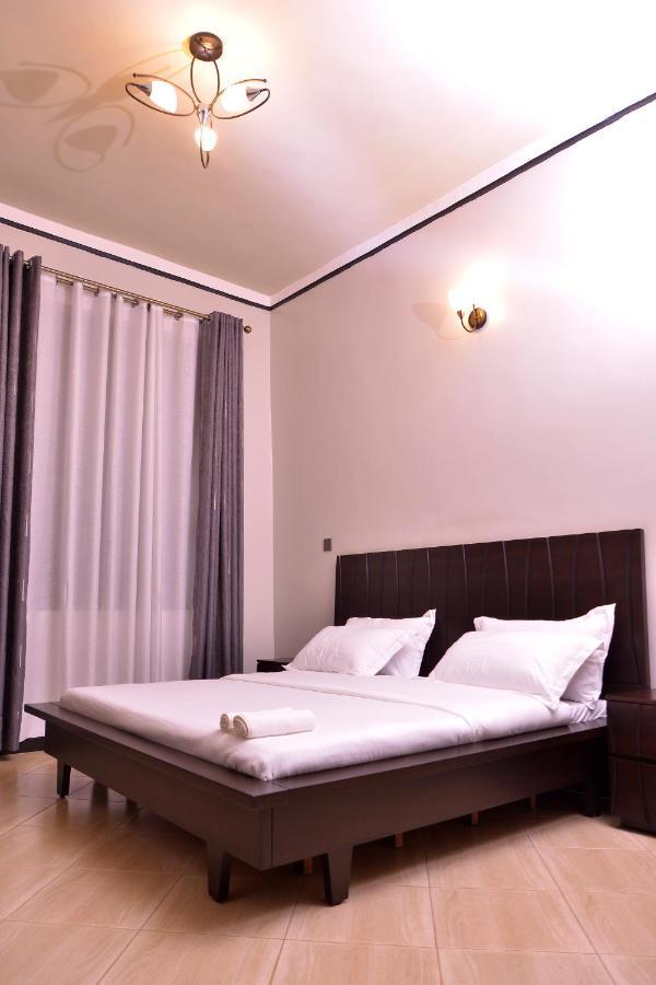 Hilltop Apartments Bwebajja Extérieur photo